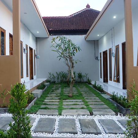 Jingga Homestay Balangan Jimbaran Buitenkant foto